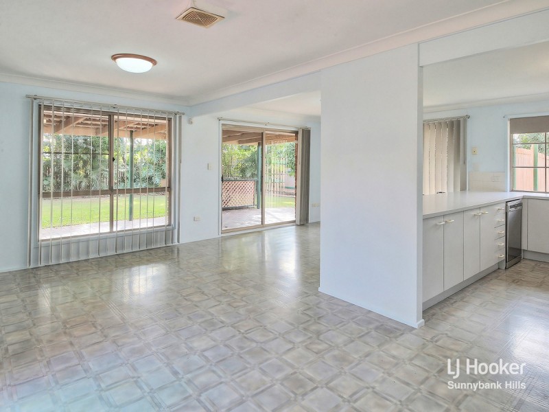 1 Karen Court, Runcorn QLD 4113