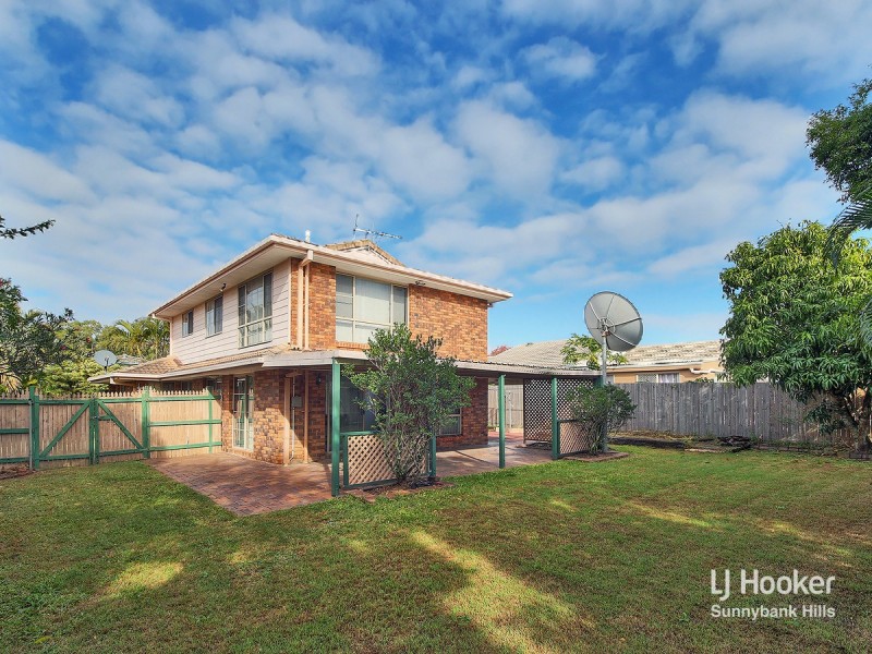 1 Karen Court, Runcorn QLD 4113