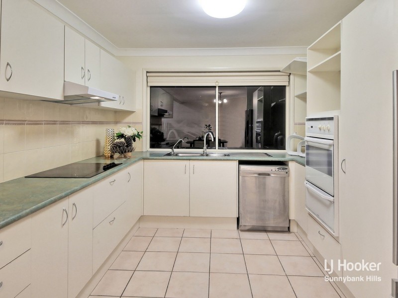 17 Waterlily Place, Calamvale QLD 4116