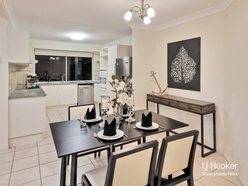17 Waterlily Place, Calamvale QLD 4116