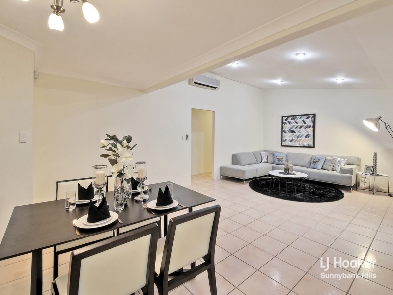 17 Waterlily Place, Calamvale QLD 4116