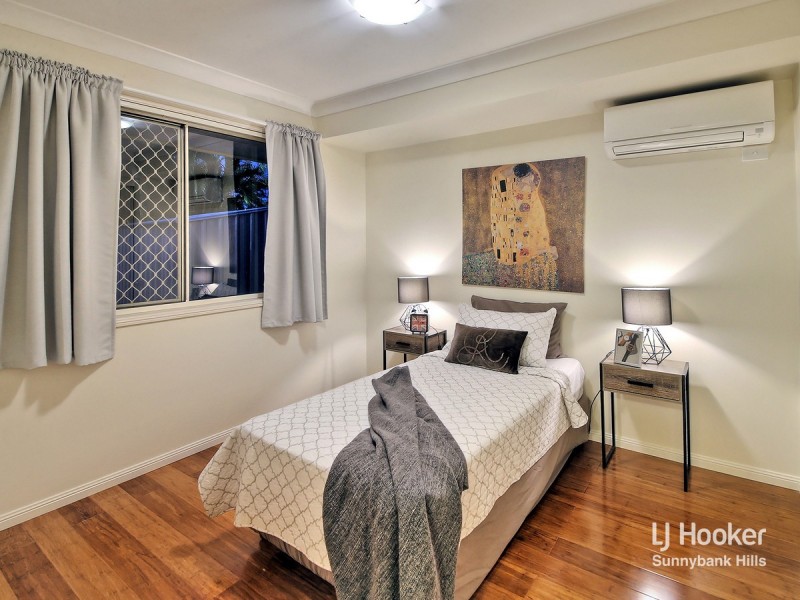 17 Waterlily Place, Calamvale QLD 4116