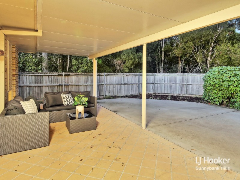 17 Waterlily Place, Calamvale QLD 4116