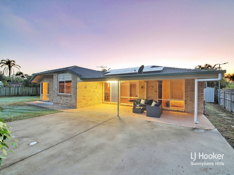 17 Waterlily Place, Calamvale QLD 4116