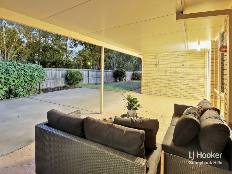 17 Waterlily Place, Calamvale QLD 4116