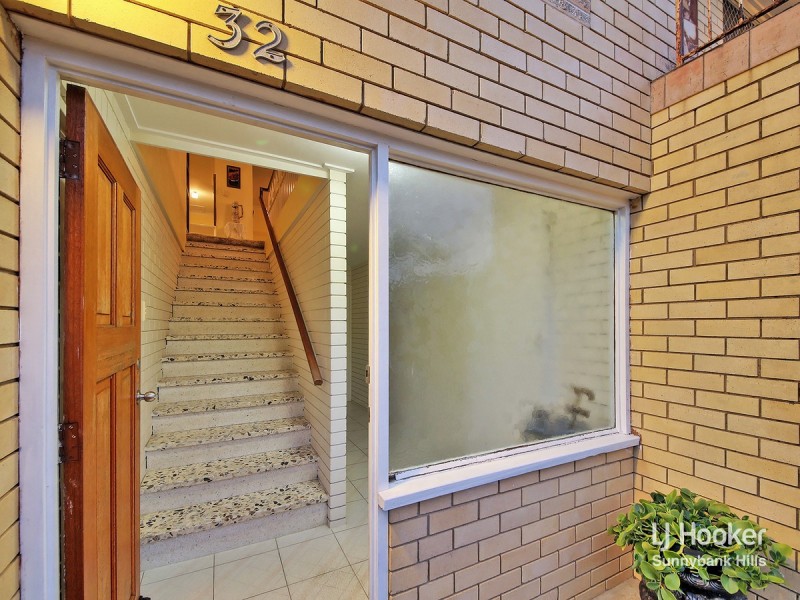 32 Fleetwood Street, Macgregor QLD 4109