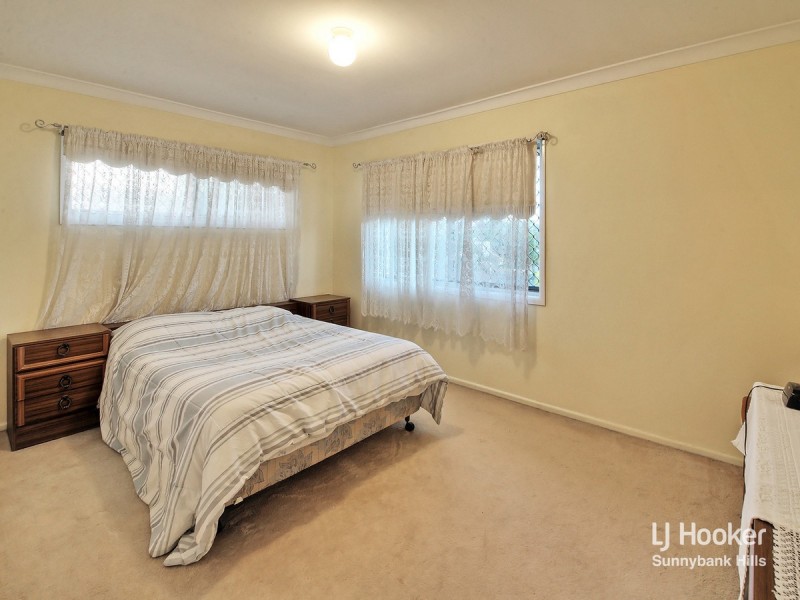 32 Fleetwood Street, Macgregor QLD 4109