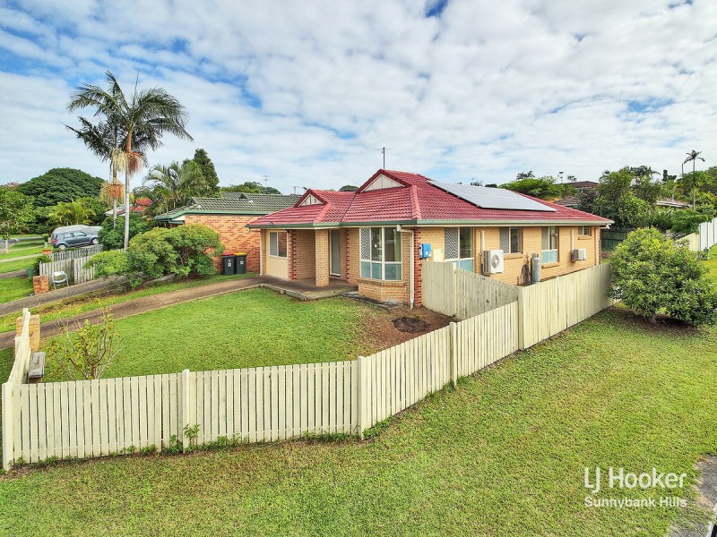 32 Strathairlie Square, Macgregor QLD 4109