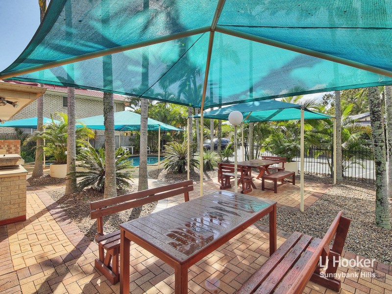 7/9 Lawrence Close, Robertson QLD 4109