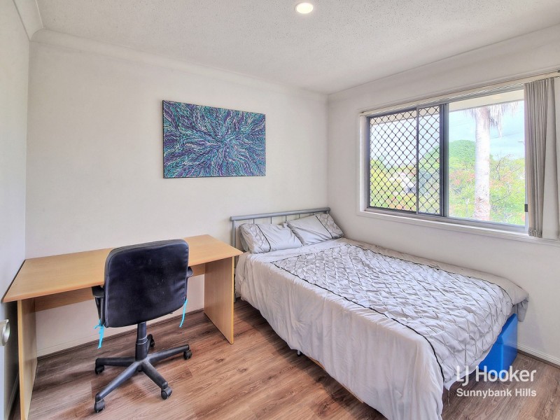 7/9 Lawrence Close, Robertson QLD 4109