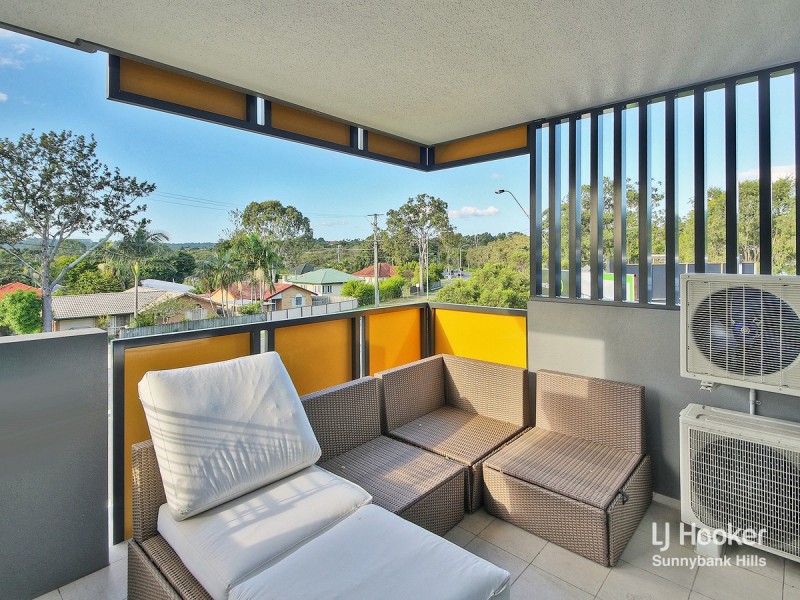 210/15 Bland Street, Coopers Plains QLD 4108