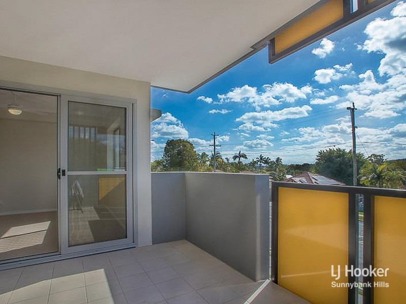 210/15 Bland Street, Coopers Plains QLD 4108