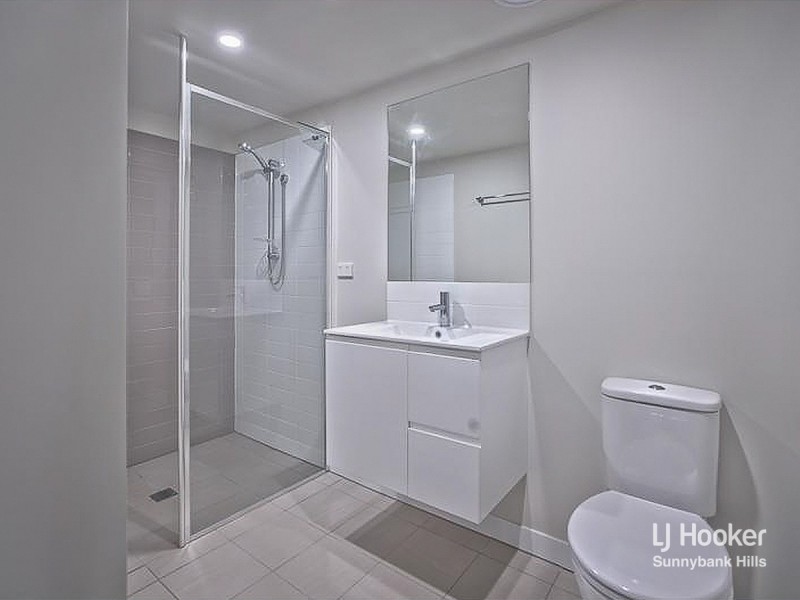 210/15 Bland Street, Coopers Plains QLD 4108