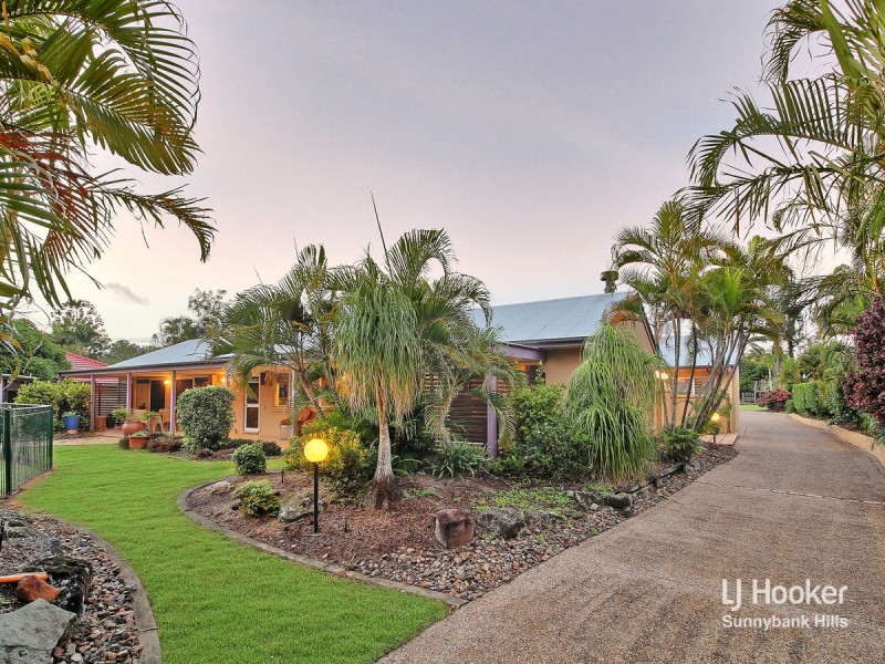 208 Bleasby Road, Eight Mile Plains QLD 4113