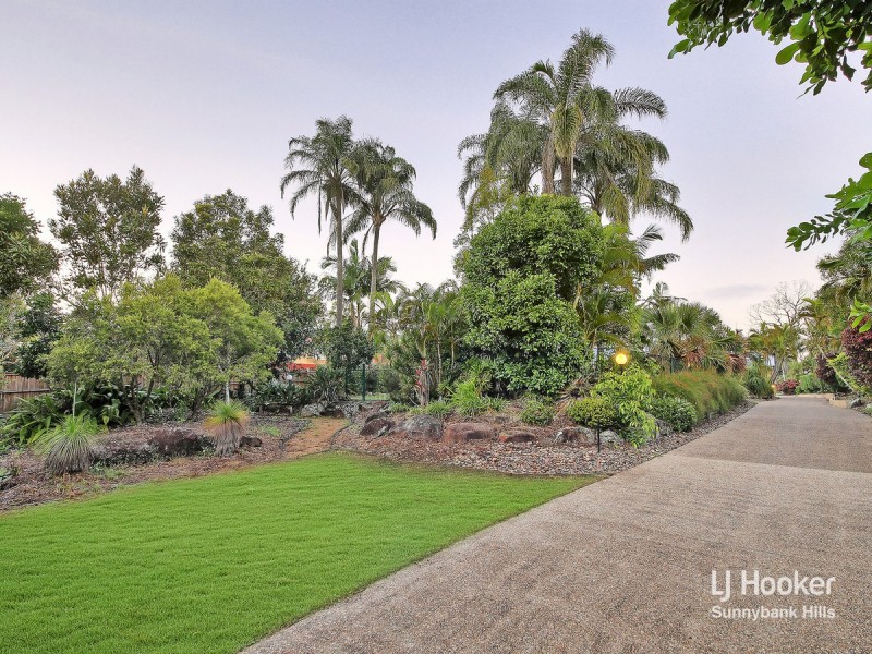 208 Bleasby Road, Eight Mile Plains QLD 4113