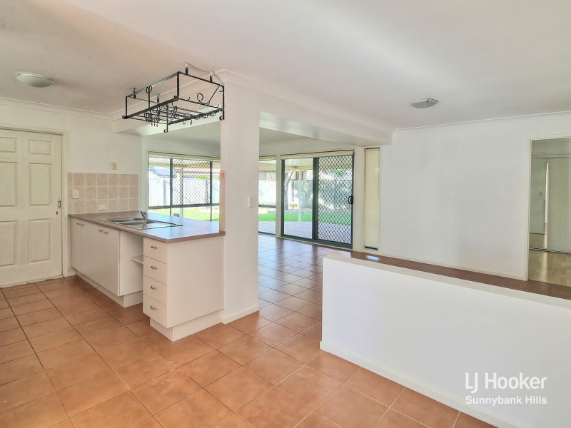 6 Parklane Close, Calamvale QLD 4116