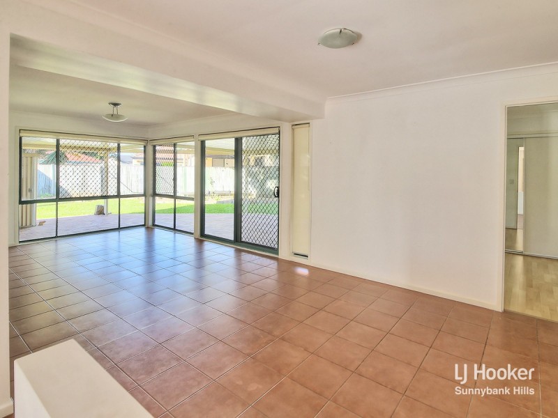 6 Parklane Close, Calamvale QLD 4116