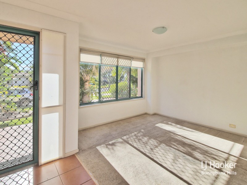 6 Parklane Close, Calamvale QLD 4116