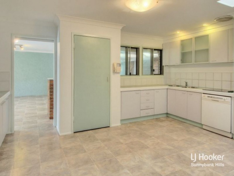 93 Kingman Street, Sunnybank Hills QLD 4109
