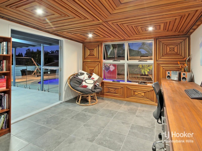 15 Tapioca Street, Eight Mile Plains QLD 4113