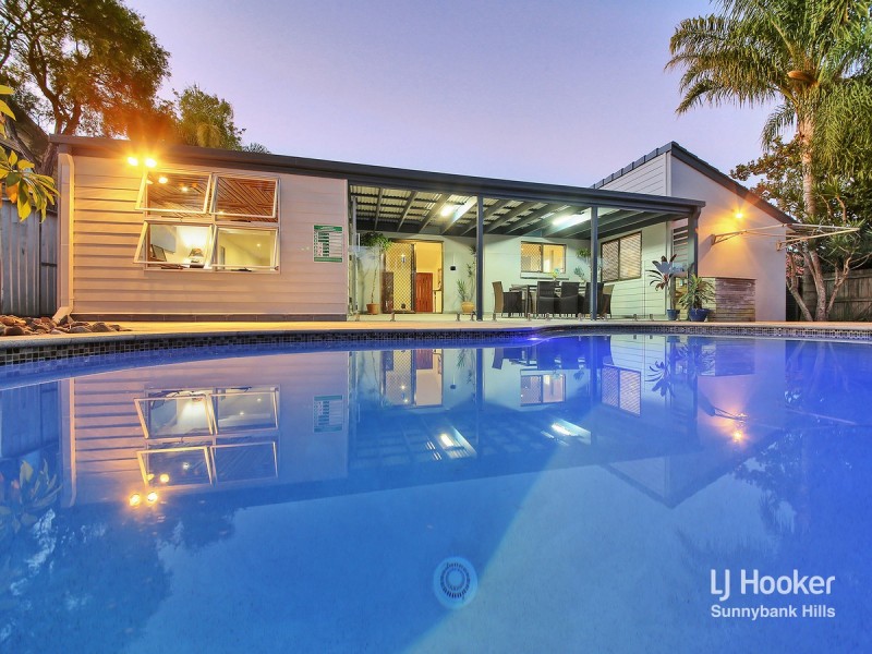 15 Tapioca Street, Eight Mile Plains QLD 4113