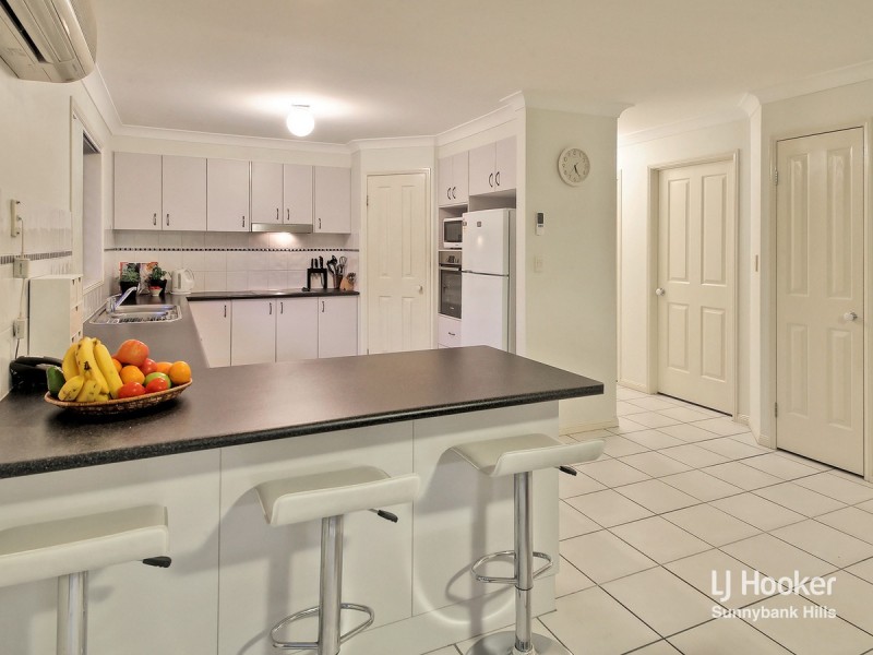 5 Mandarin Street, Coopers Plains QLD 4108