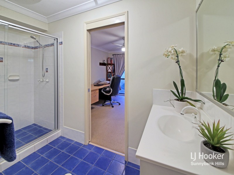 5 Mandarin Street, Coopers Plains QLD 4108