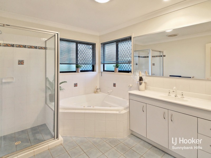 5 Mandarin Street, Coopers Plains QLD 4108