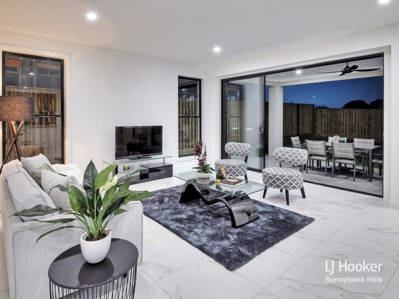 98 Splendour Street, Rochedale QLD 4123