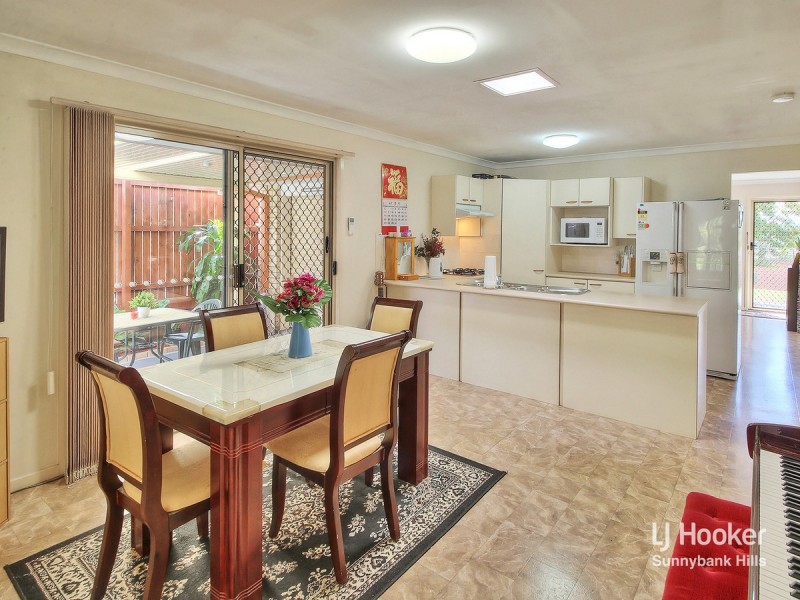 37 Picot Crescent, Runcorn QLD 4113