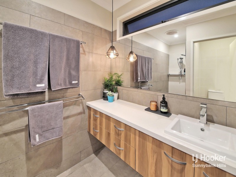 9 Valley Circuit, Kuraby QLD 4112