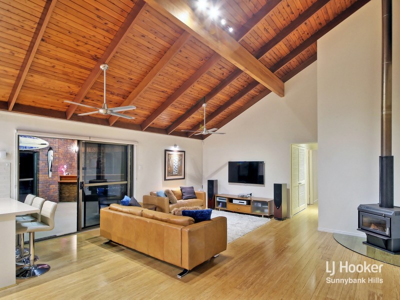 19 Mintwood Place, Sunnybank Hills QLD 4109