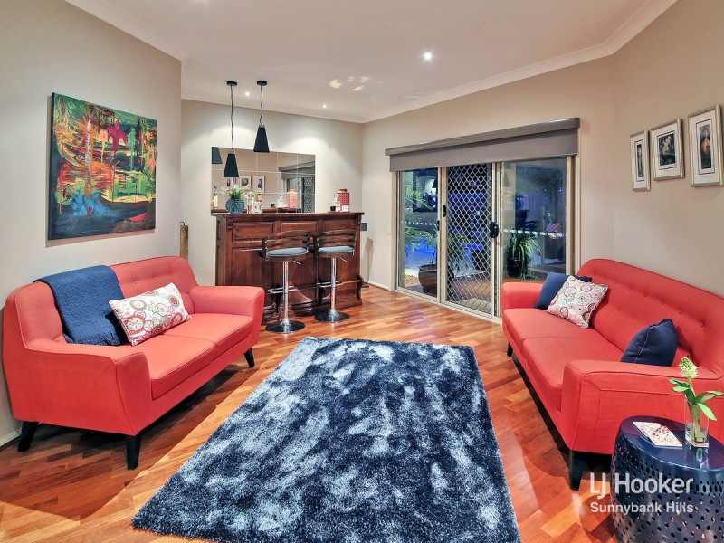 5 Nungatta Court, Parkinson QLD 4115