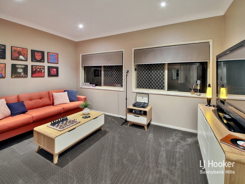 5 Nungatta Court, Parkinson QLD 4115