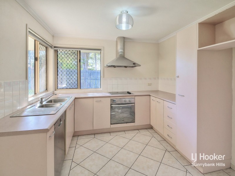 21 Daffodil Crescent, Calamvale QLD 4116