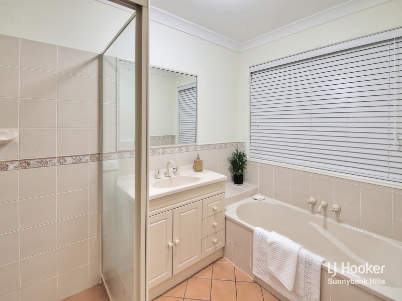 9 Wild Cotton Close, Kuraby QLD 4112