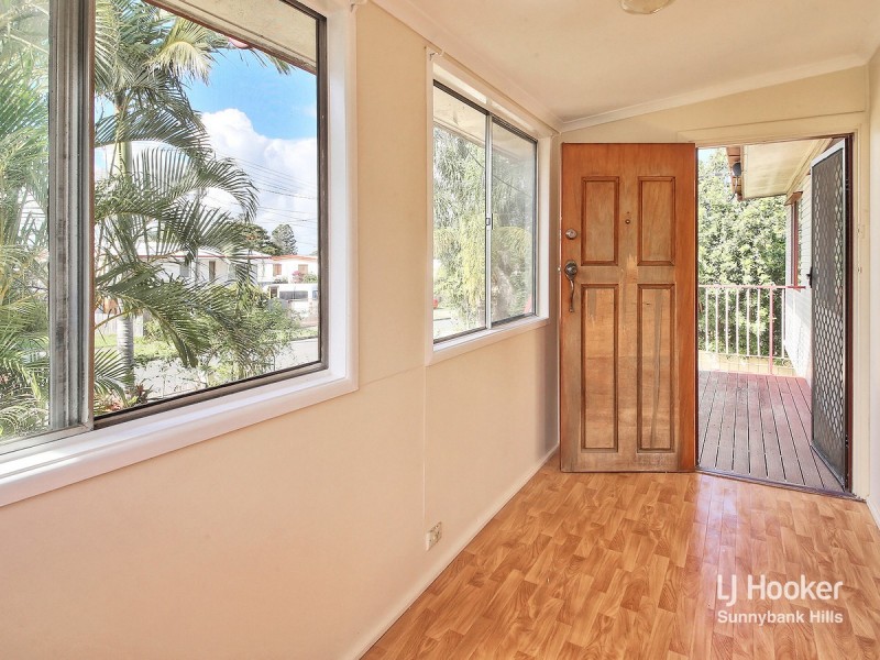 16 Margarette Street, Logan Central QLD 4114