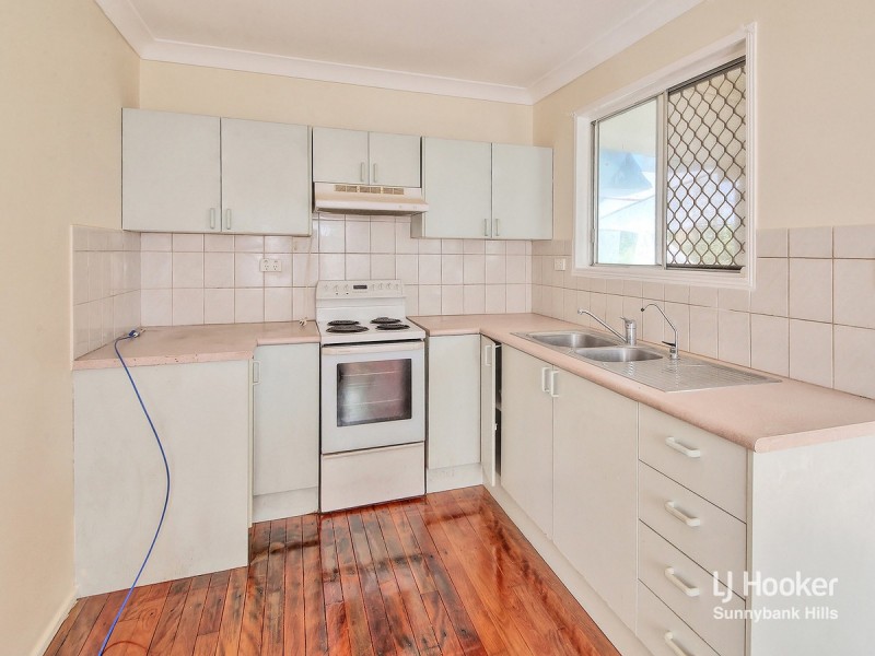 16 Margarette Street, Logan Central QLD 4114