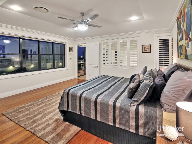 72 McGahan Street, Carina Heights QLD 4152