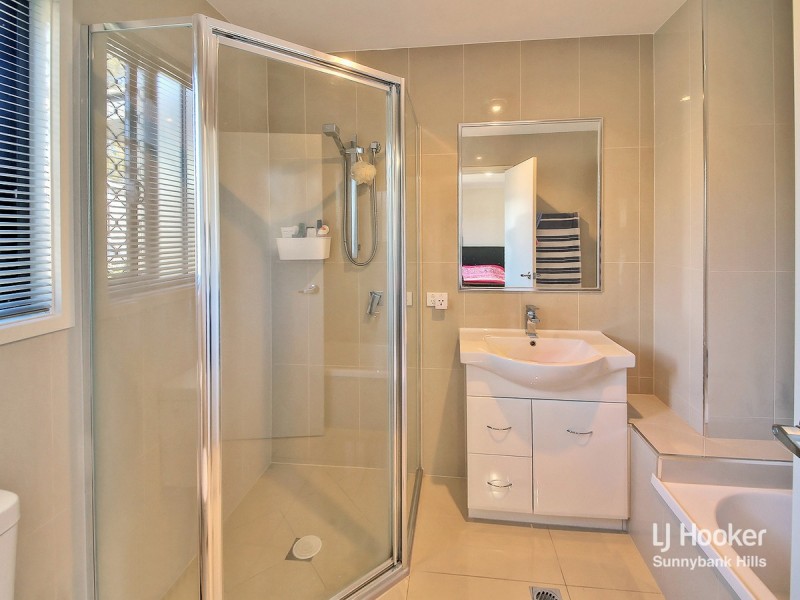 28/407 Warrigal Road, Eight Mile Plains QLD 4113