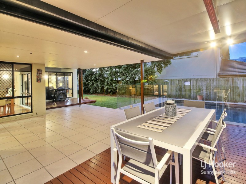 97 Hibiscus Close, Wishart QLD 4122