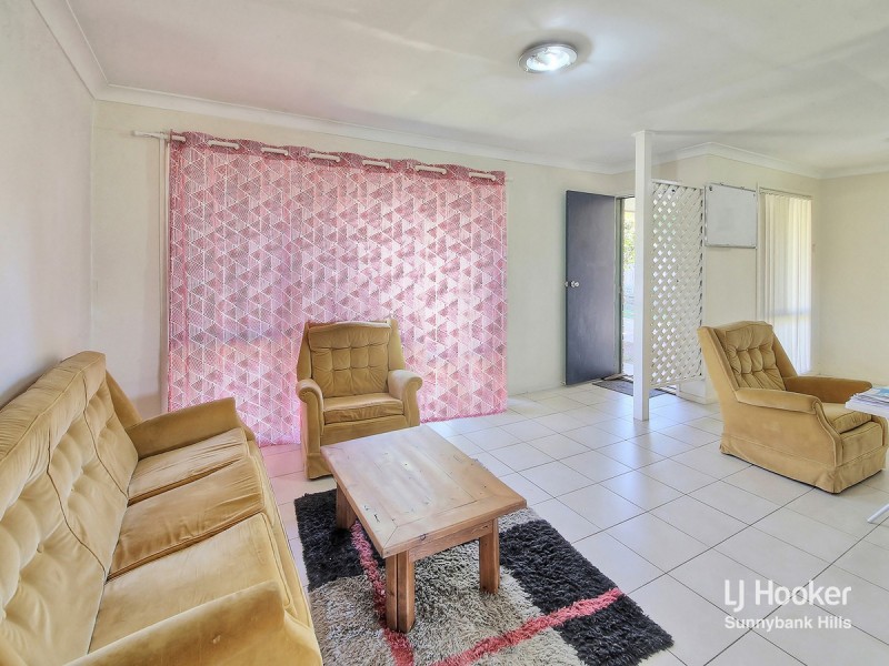 18 Halfmoon Street, Browns Plains QLD 4118