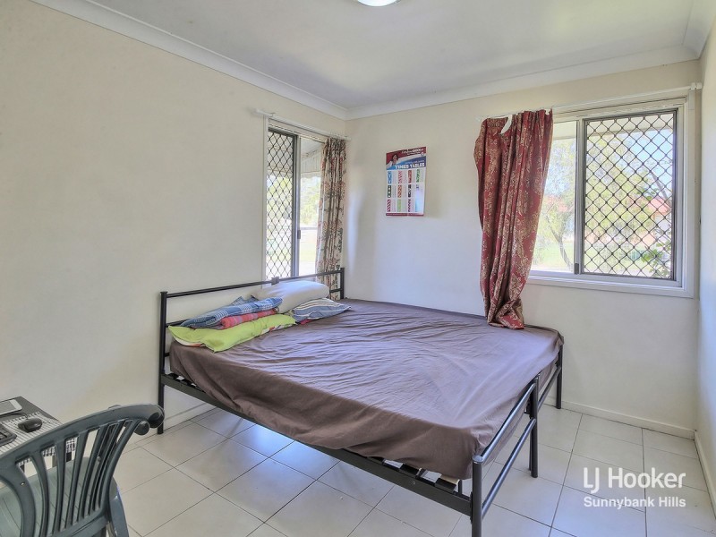 18 Halfmoon Street, Browns Plains QLD 4118