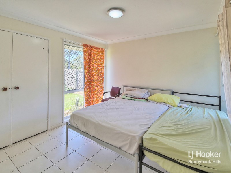 18 Halfmoon Street, Browns Plains QLD 4118