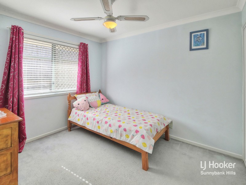 33 Antrim Street, Acacia Ridge QLD 4110