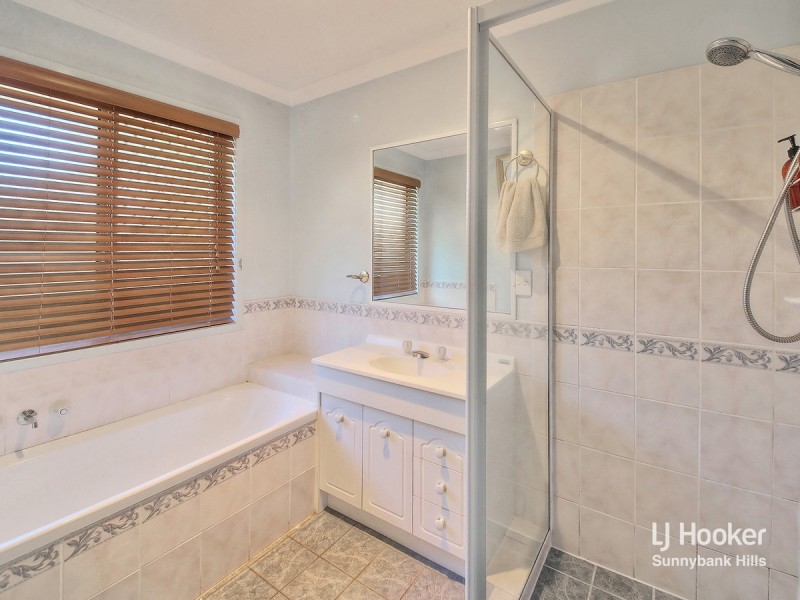 33 Antrim Street, Acacia Ridge QLD 4110