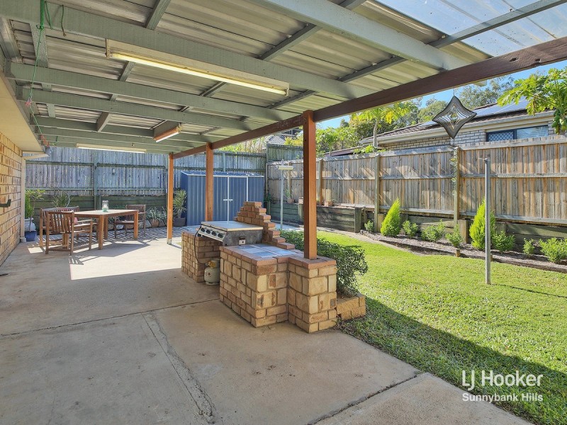 33 Antrim Street, Acacia Ridge QLD 4110