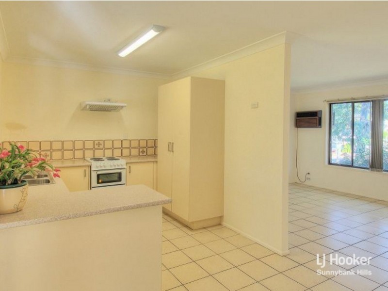 176 Jackson Road, Sunnybank Hills QLD 4109