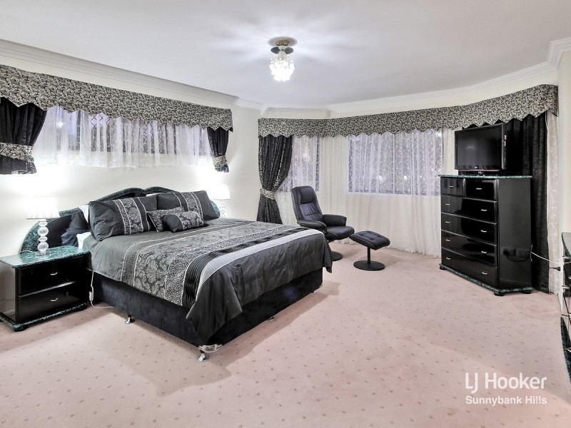 15 Curzon Place, Sunnybank Hills QLD 4109