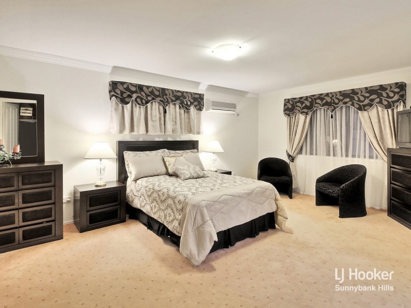 15 Curzon Place, Sunnybank Hills QLD 4109